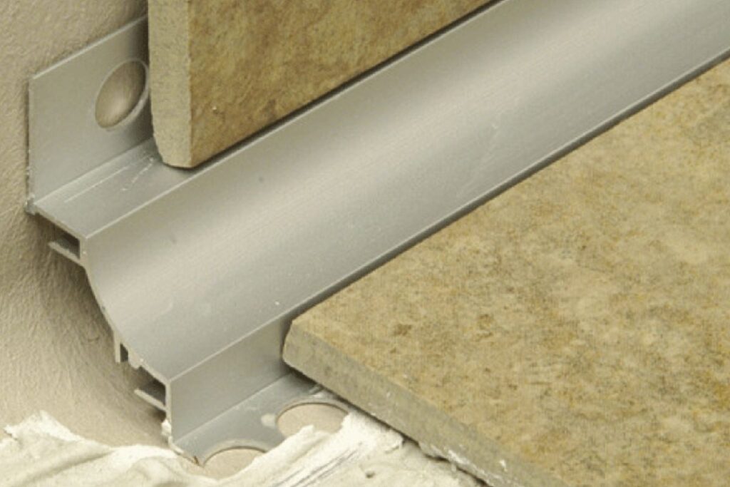 Stainless Cove Tile Trim in uae